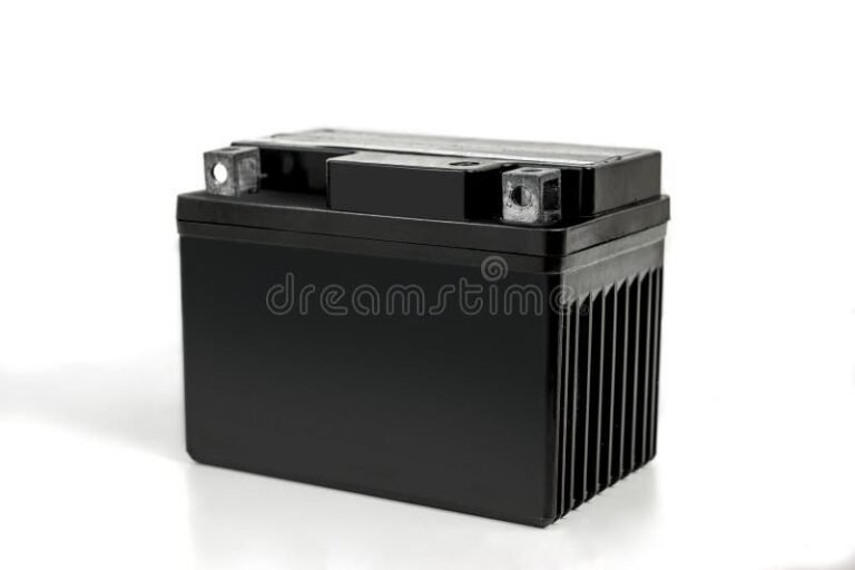 Cuántas baterías necesita la moto Lucky Lion para funcionar