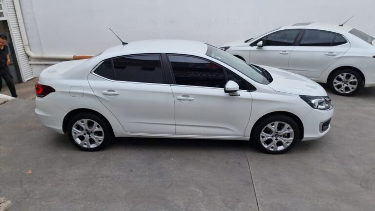 Cuáles Son Las Características Del Citroën C4 Lounge THP 165 AT6 Feel