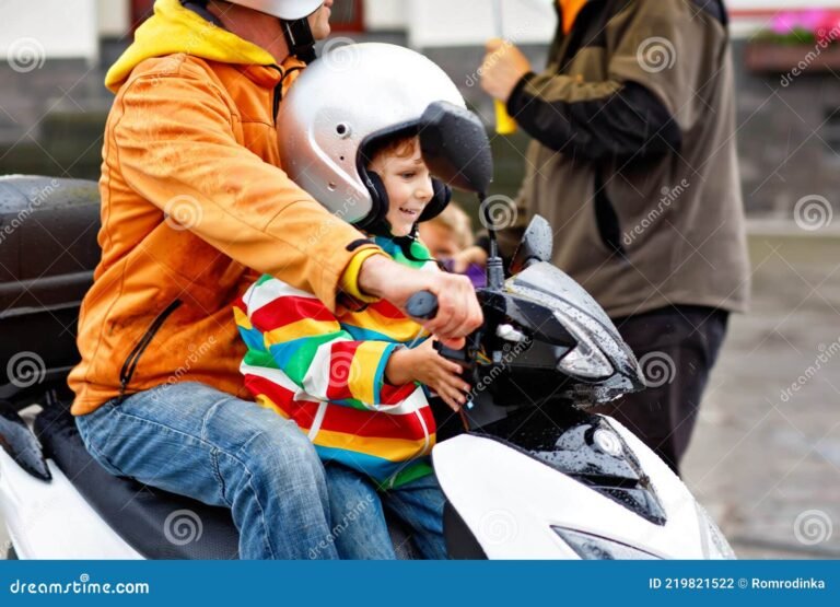 A Qué Edad Pueden Andar Los Niños En Moto De Manera Segura