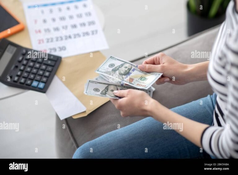 Cómo calcular el aguinaldo si trabajé solo 4 meses en el año