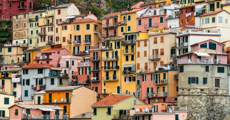 Existe un Pueblo en Italia Que Te Pagan Por Vivir Allí